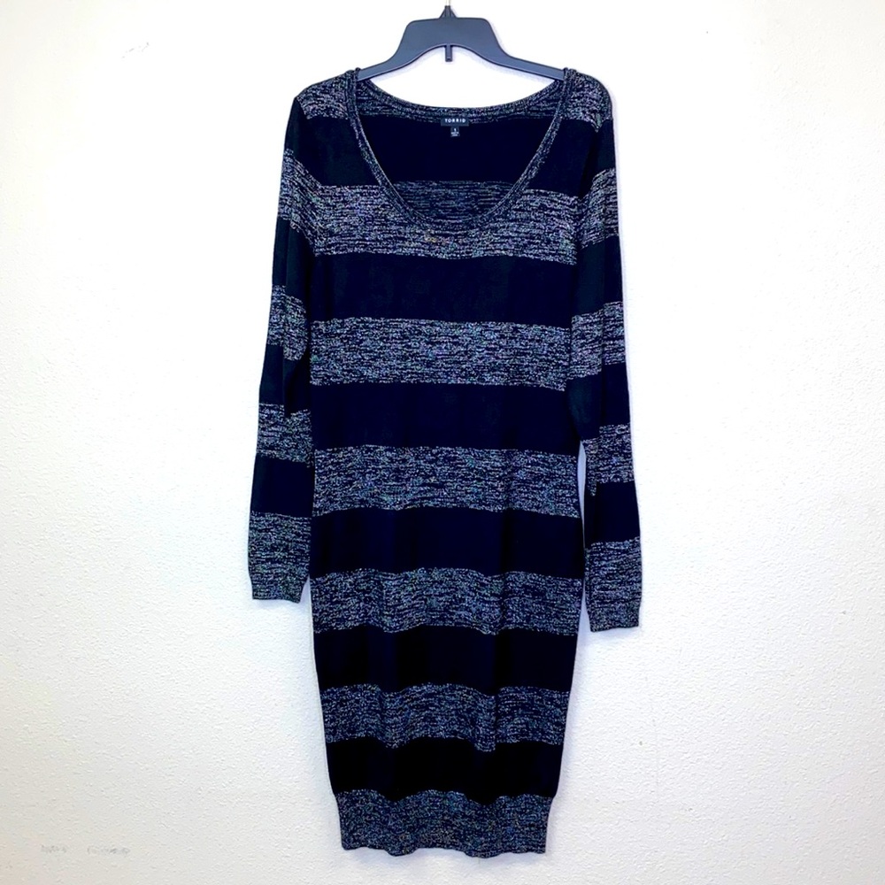 Gorgeous Torrid Sweater Dress Size 1 (14-16)